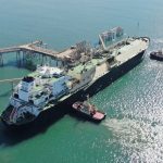 Американский гигант Chevron будет поставлять 2 миллиарда кубометров СПГ (400 миллионов в год) компании MVM, начиная с 2026 года, что станет первым импортом американского СПГ в Венгрию