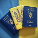 В Україні з 1 січня 2026 року подорожчали паспорти та посвідка на проживання