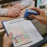Топ-7 мифов про оформление визы